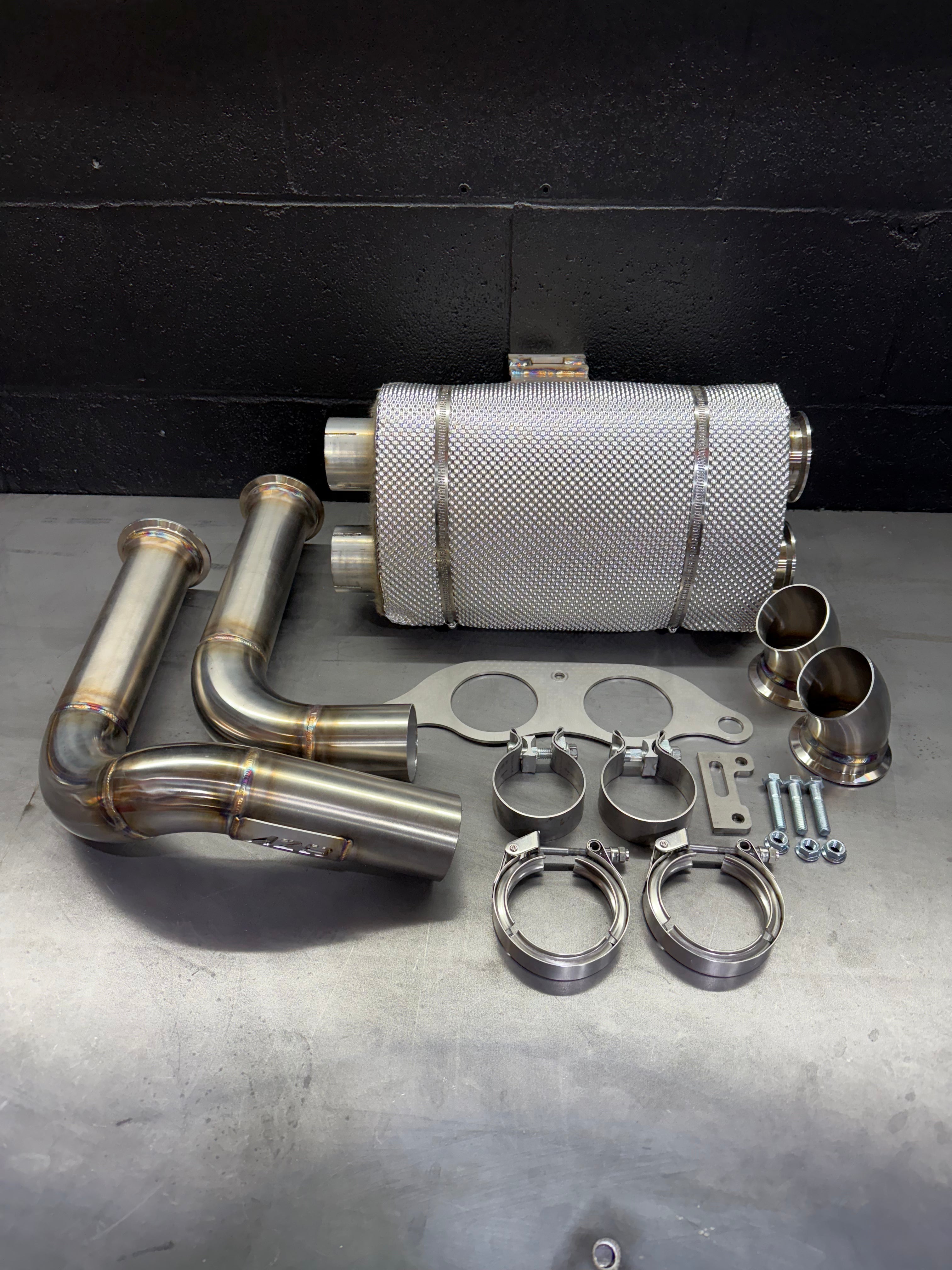 DB Killer Porsche 992 GT3 CUP | Bolt On Resonated Turn Down Exhaust Tips